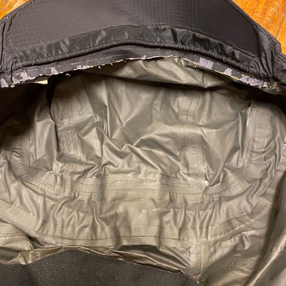 The North Face Summit Series Men’s Rain Jacket Black Size Medium Used - Picture 6 of 11